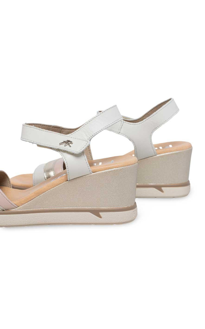 Fluchos-F2390
