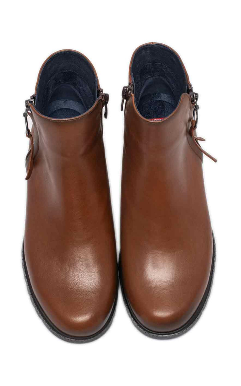 Fluchos-F2100