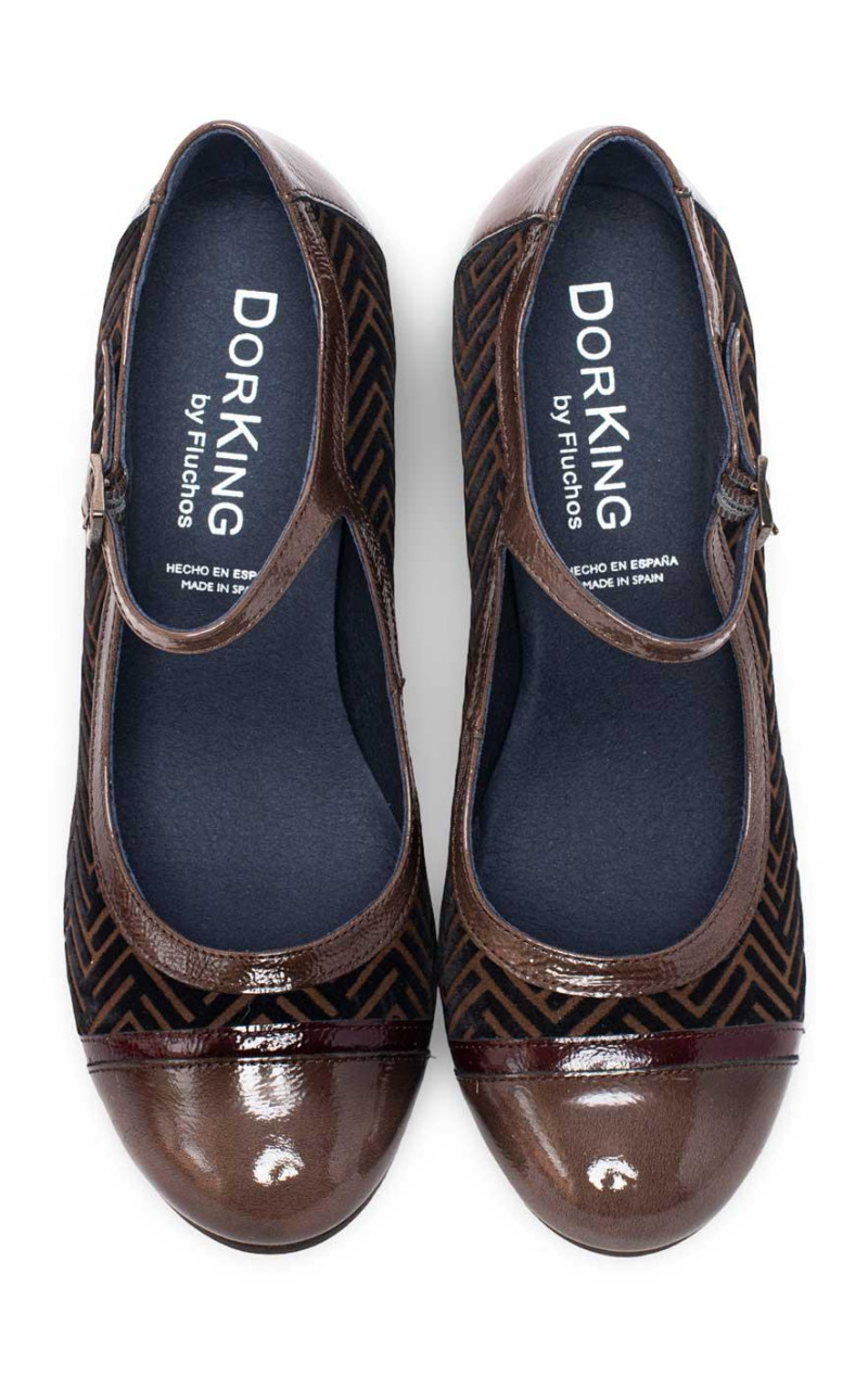 Dorking-D8669