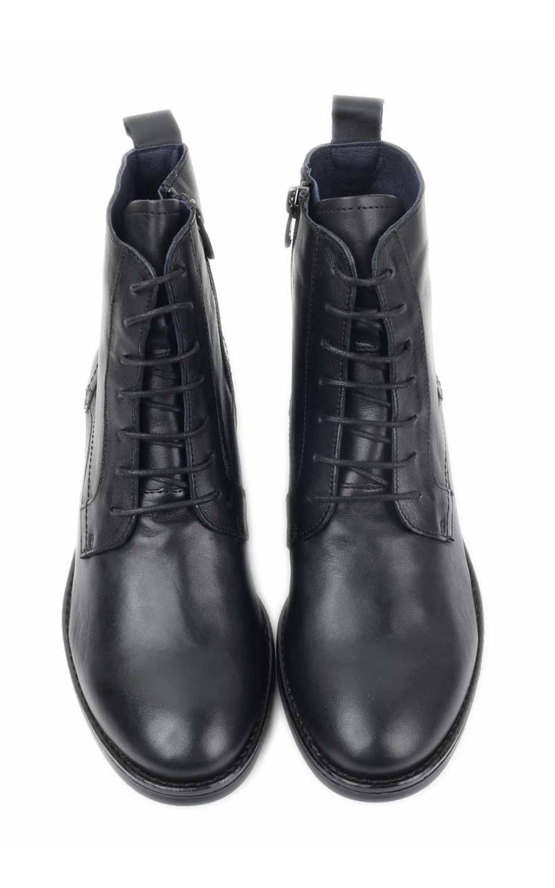 Dorking-D8343